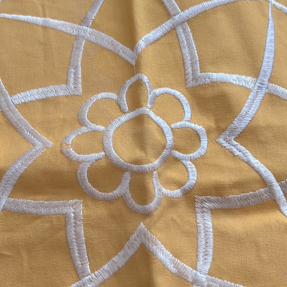 Accent pillow cover yellow with white embroidery  design 23X23” new no tags - Picture 7 of 10
